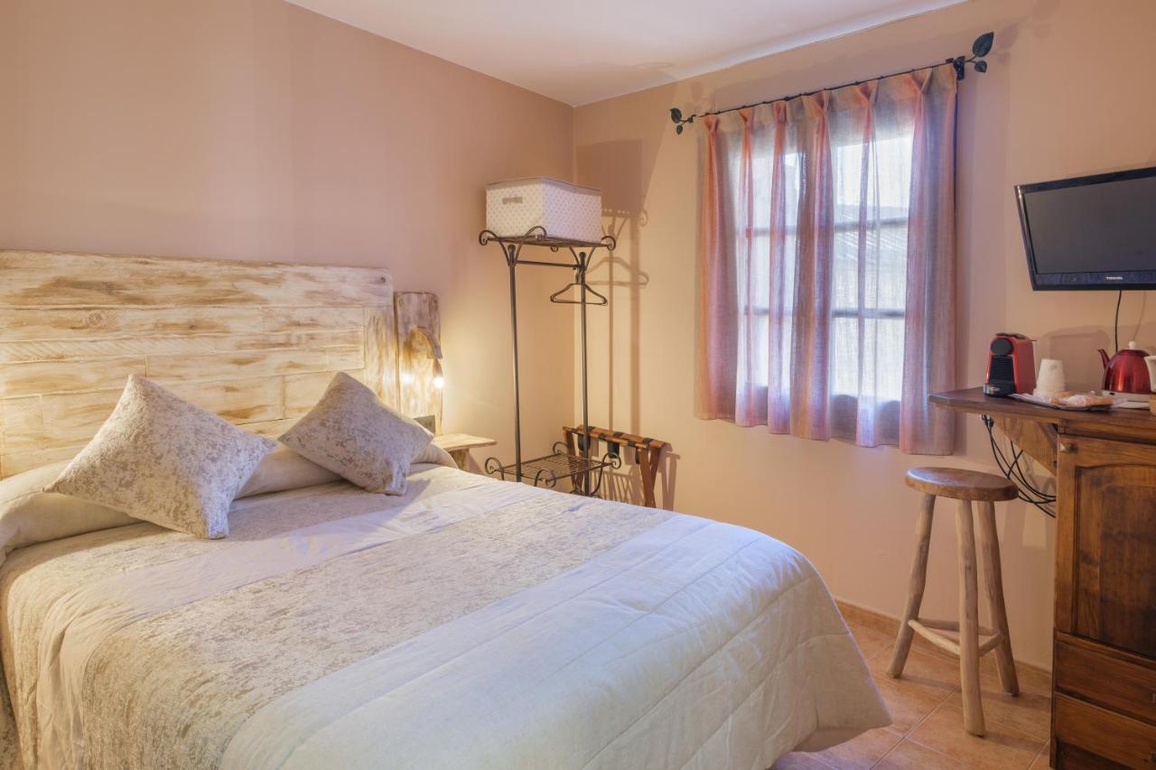 El Rincon De Andrea Habitaciones Бьескас Экстерьер фото